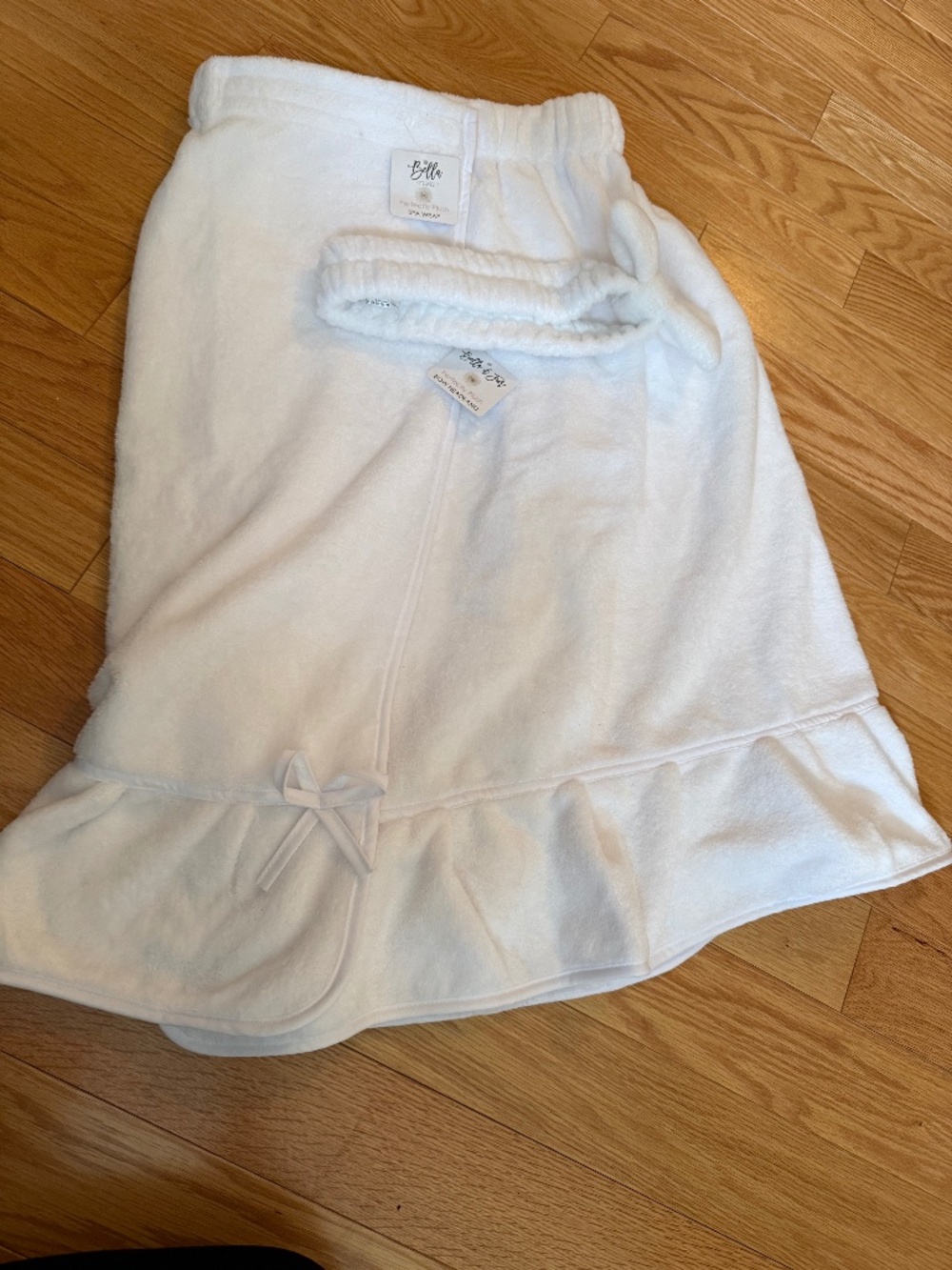 White terry wrap and headband